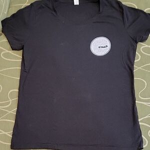 Women's Black Short-Sleeve Logo Pocket Tee